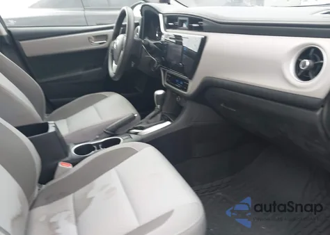 2019 Toyota Corolla Le z USA, uszkodzony, nr VIN 2T1BURHE8KC225096